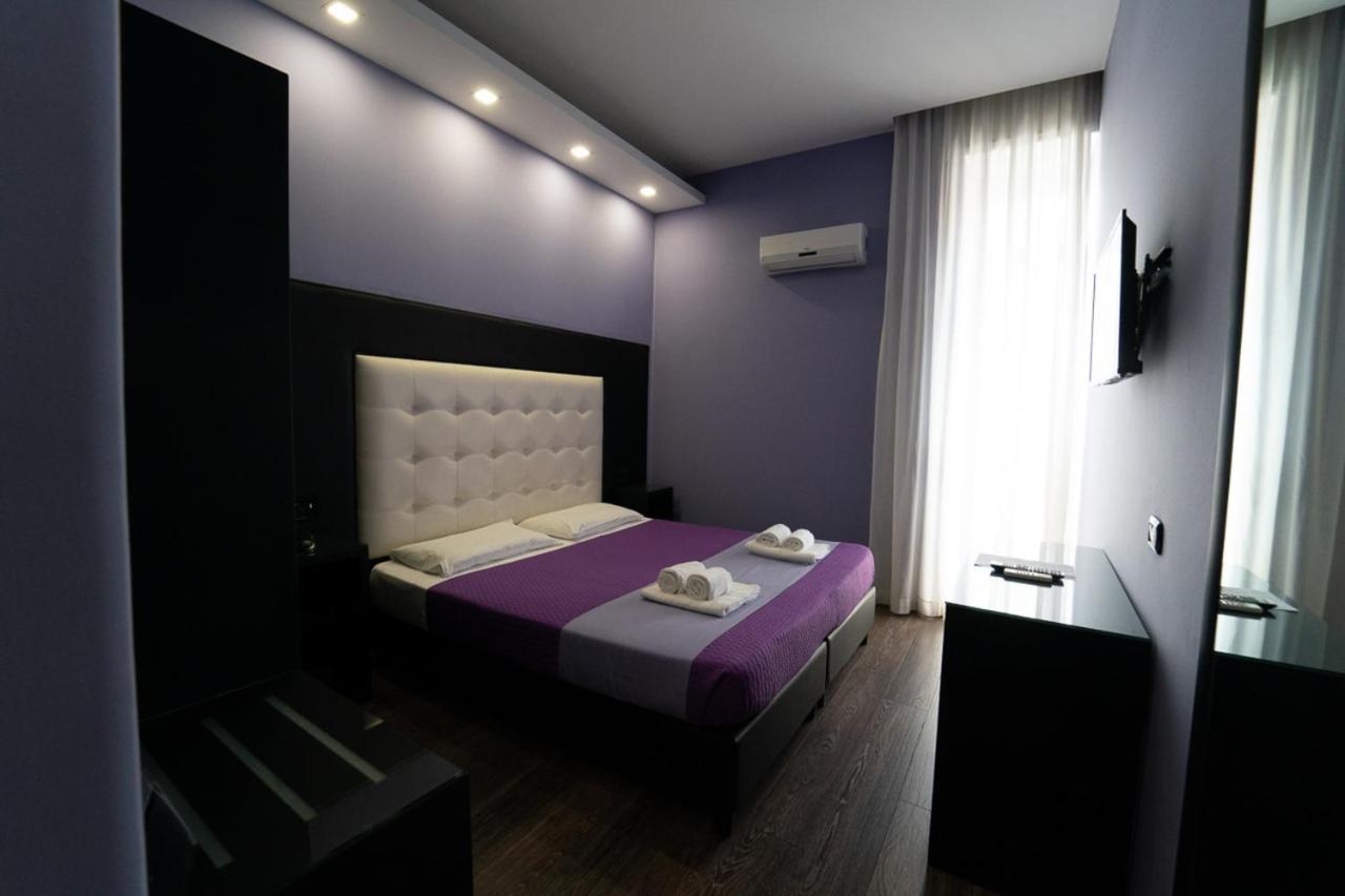 Sweet Central Hotel Касерта Екстериор снимка